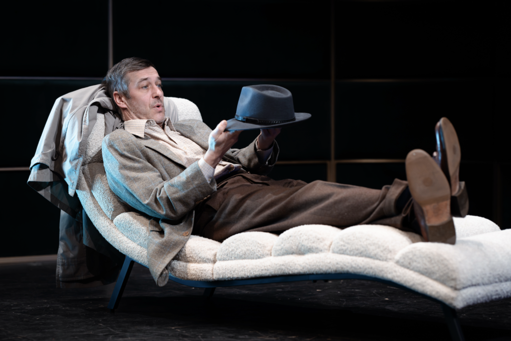 Tragikomedie Fyzikové dramatika Friedricha Dürrenmatta bude mít premiéru v Divadle v Celetné