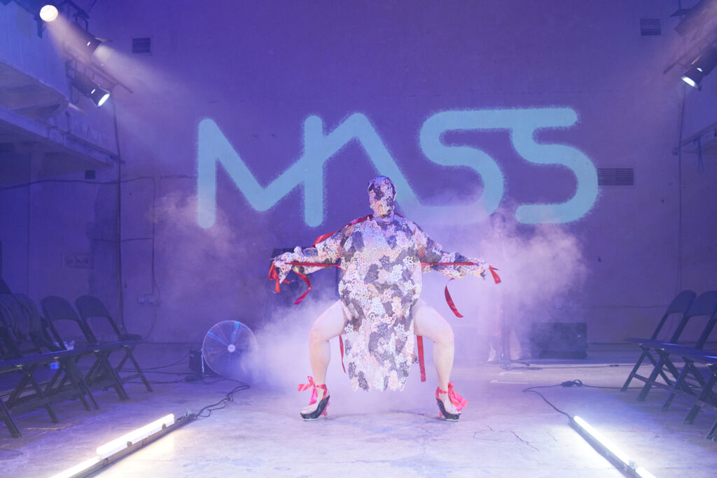 Cirkopolis začíná už 8. února: nový cirkus, české premiéry i participativní projekt se seniorkami