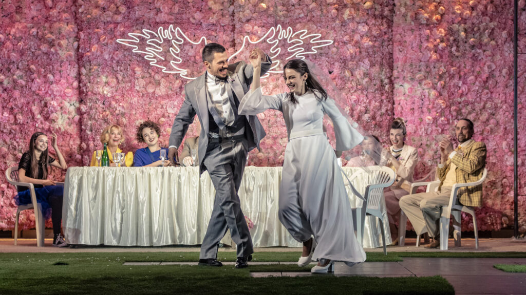 Než hvězdy zapadnou – česká premiéra hry britské autorky Beth Steelové v Městských divadlech pražských