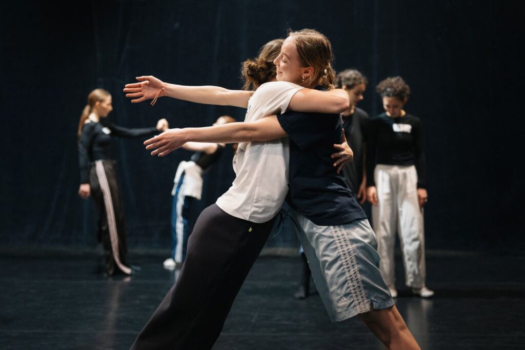 DEKKA KICK-OFF: Generace Z přebírá štafetu.13 mladých talentů vytvoří taneční představení v ARŠE+