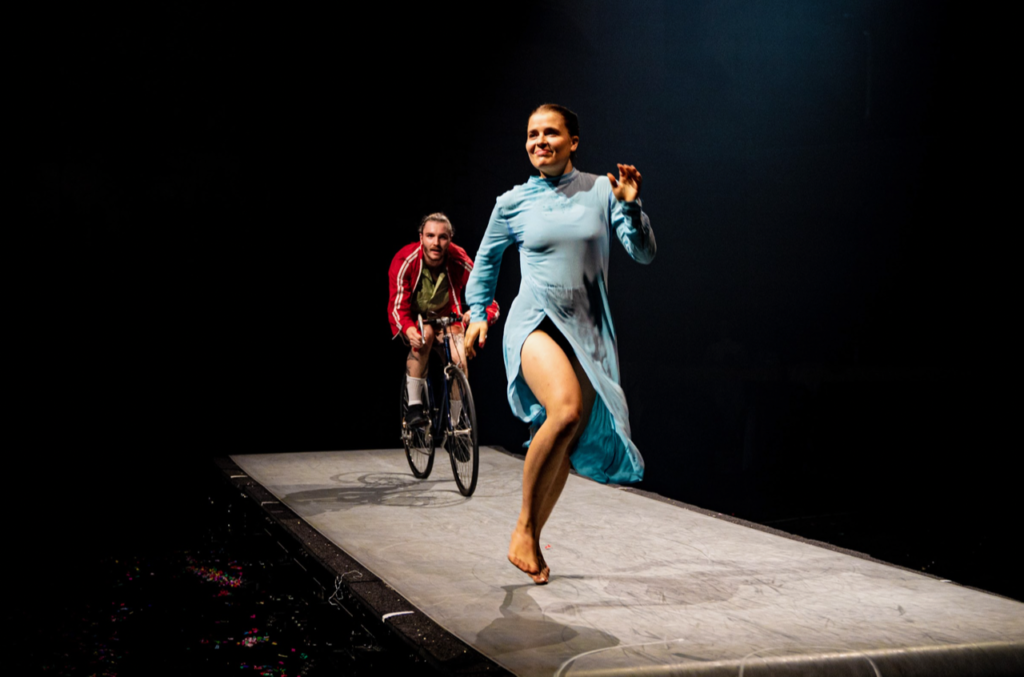 O běhu, který nejde zastavit. RUNNERS a St.art na Jatkách78