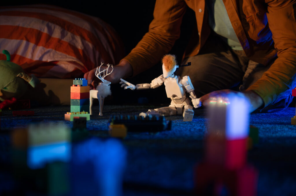 Pohádka pro děti, úleva pro rodiče: Spolek Ufftenživot uvádí premiéru Táta už nemůže!