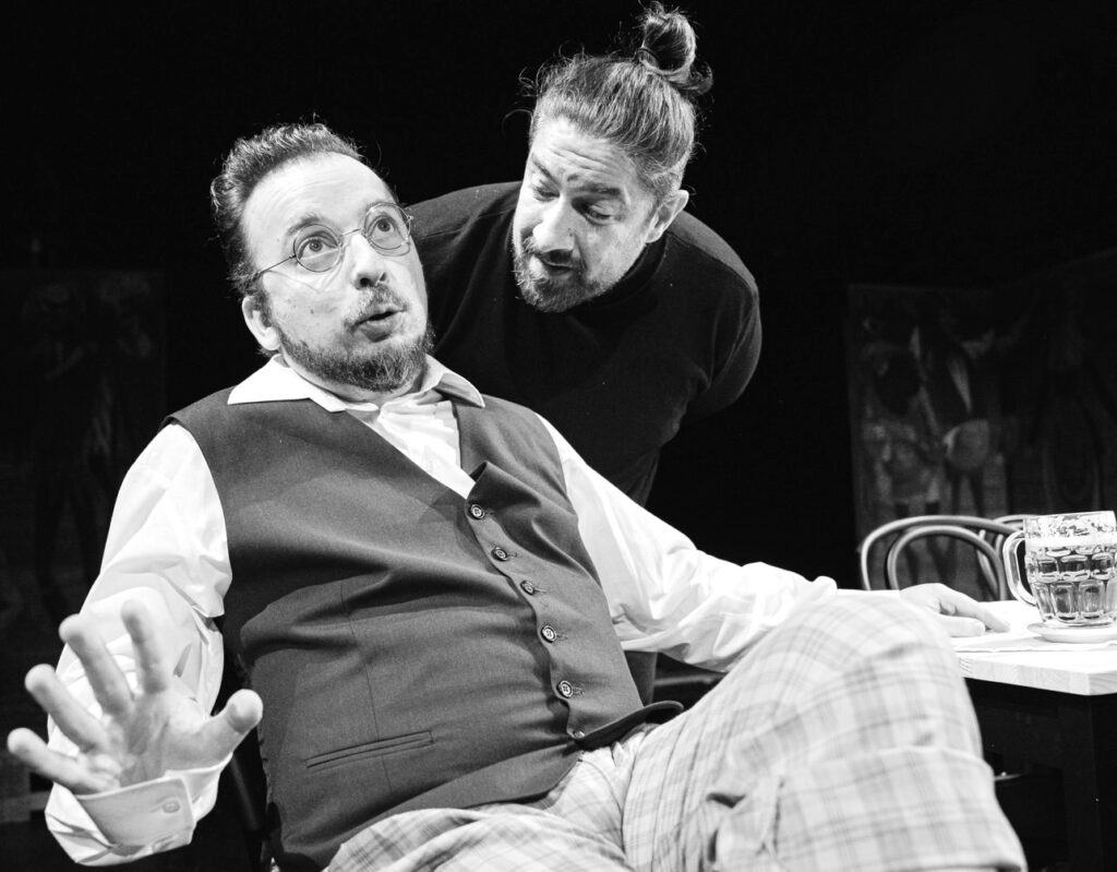 Přehlídka Činoherní klub uvádí: Divadelní klub Jirásek Česká Lípa / Lidská tragikomedie, Divadelní Sekce Praha / Dabing Street