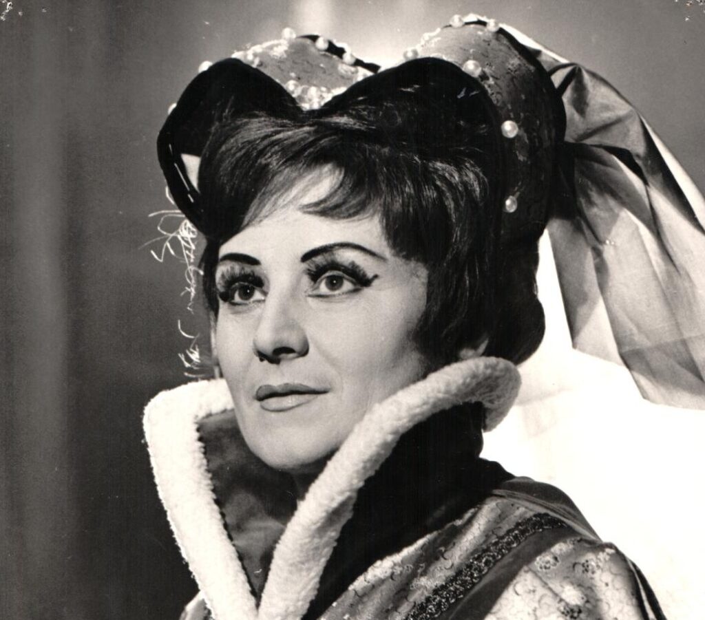 Zemřela Mária Adamcová