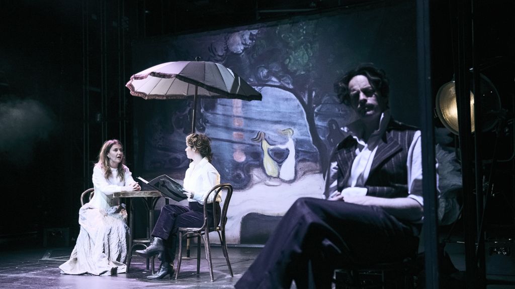 Boj proti dámám, nebo zkouška? Divadlo pod Palmovkou uvede severskou komedii Noc tribádek